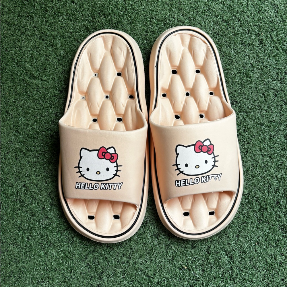 Hello Kitty Pale Pink Slippers with Quilted Comfort